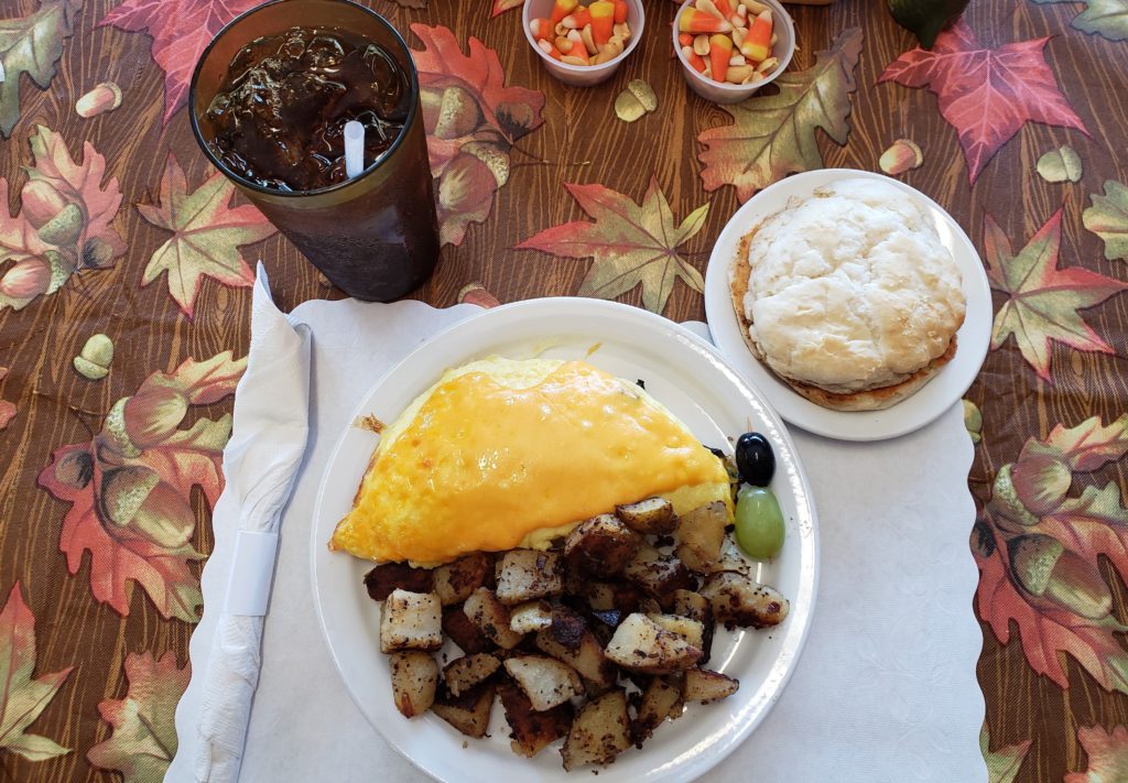 Omelette breakfast at Clyde's Cozy Corner Cafe